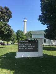 Perry Monument2